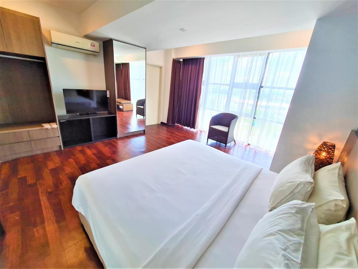 Nexus Business Suite Hotel Shah Alam Exterior foto